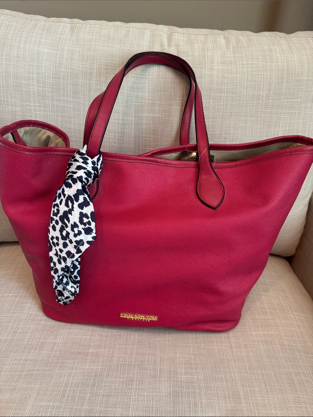 Women's Tote Bag with Scarf Accent
